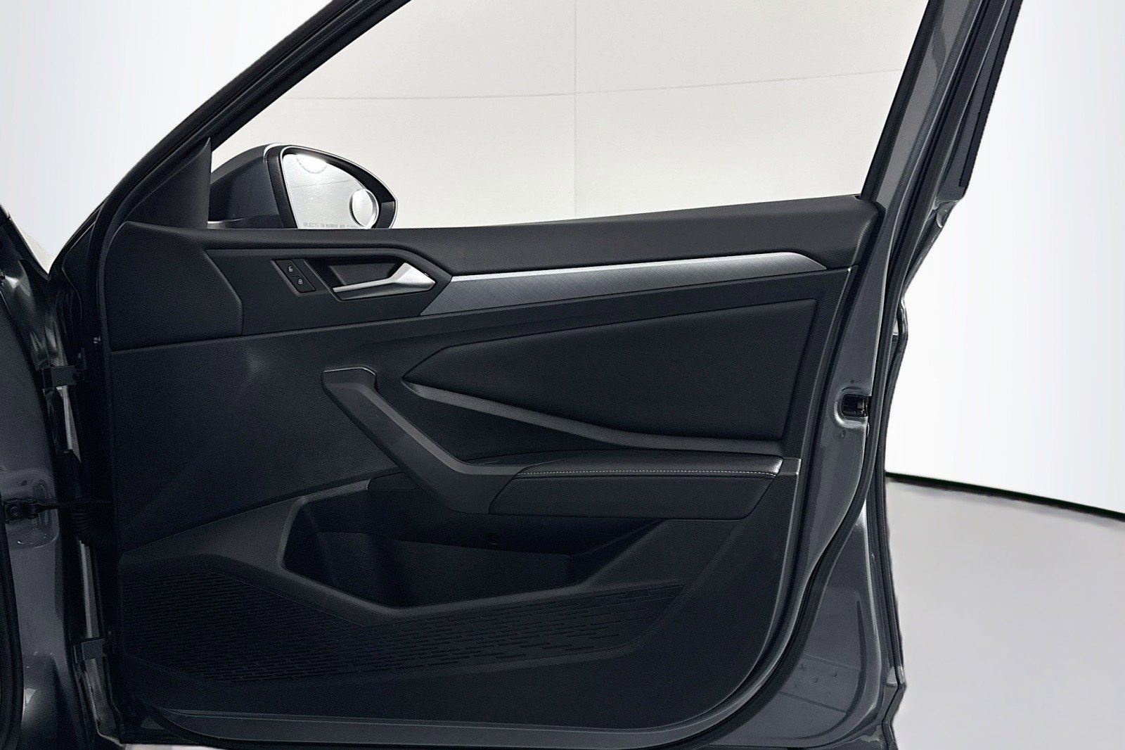 Used 2022 Volkswagen Jetta SE image 22