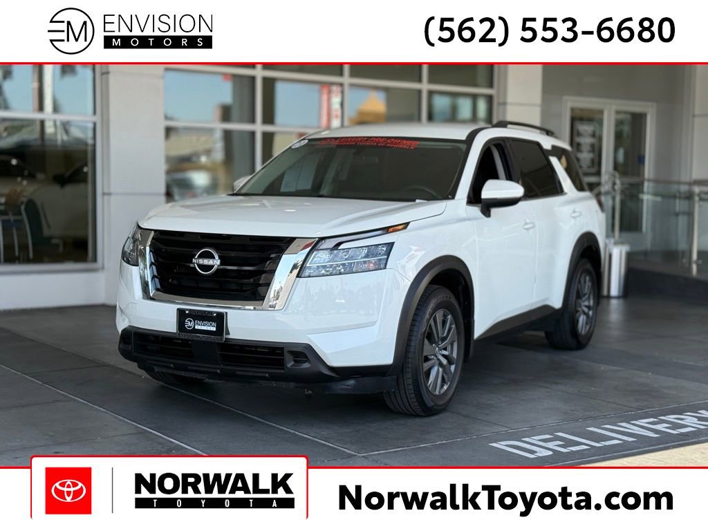 Used 2022 Nissan Pathfinder SV