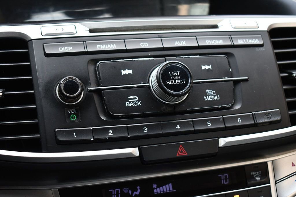 Used 2013 Honda Accord LX image 19