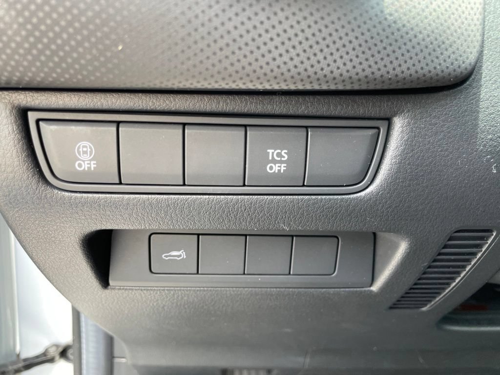 Certified 2025 MAZDA CX-50 AWD 2.5 S w/ Preferred Package image 16