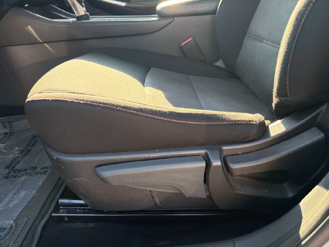 Used 2024 Nissan Sentra SR FWD image 12