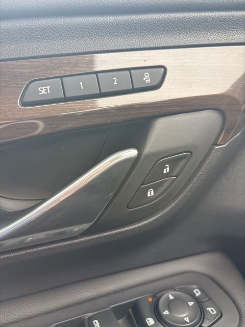 Used 2019 GMC Terrain Denali w/ Comfort Package AWD/4WD image 18
