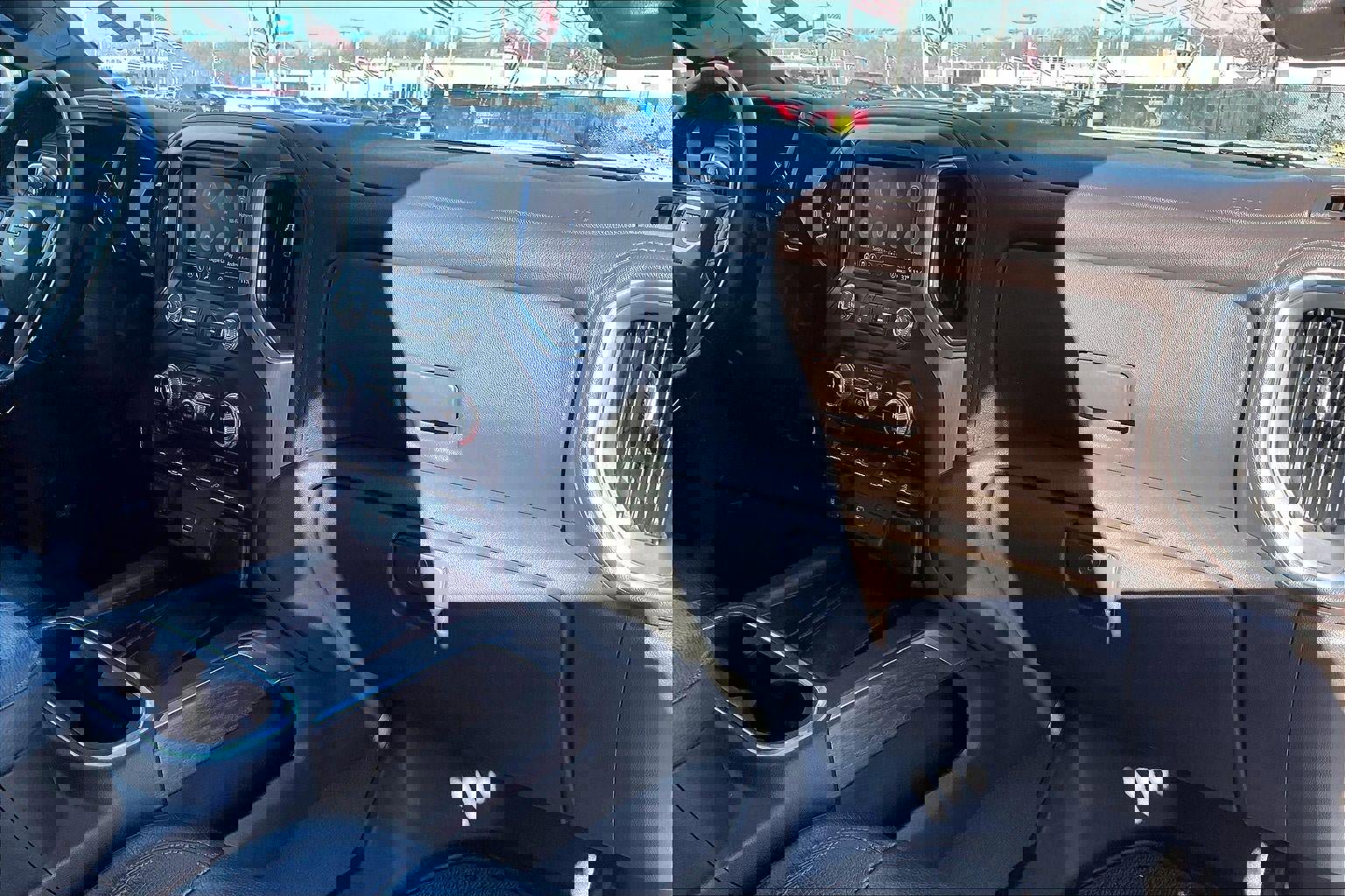 Used 2023 GMC Sierra 3500 Denali image 20