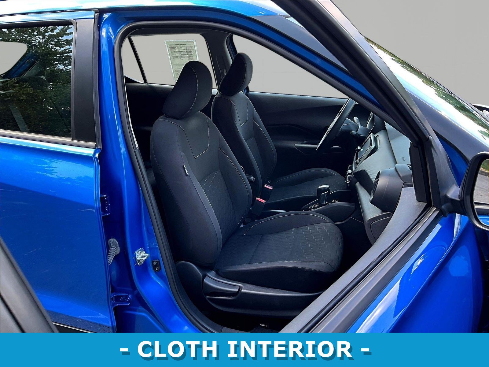 Used 2022 Nissan Kicks S FWD image 29