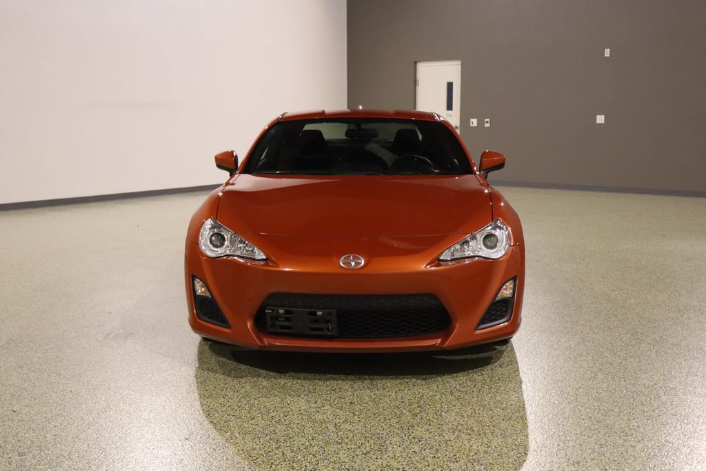 Used 2016 Scion FR-S RWD image 2