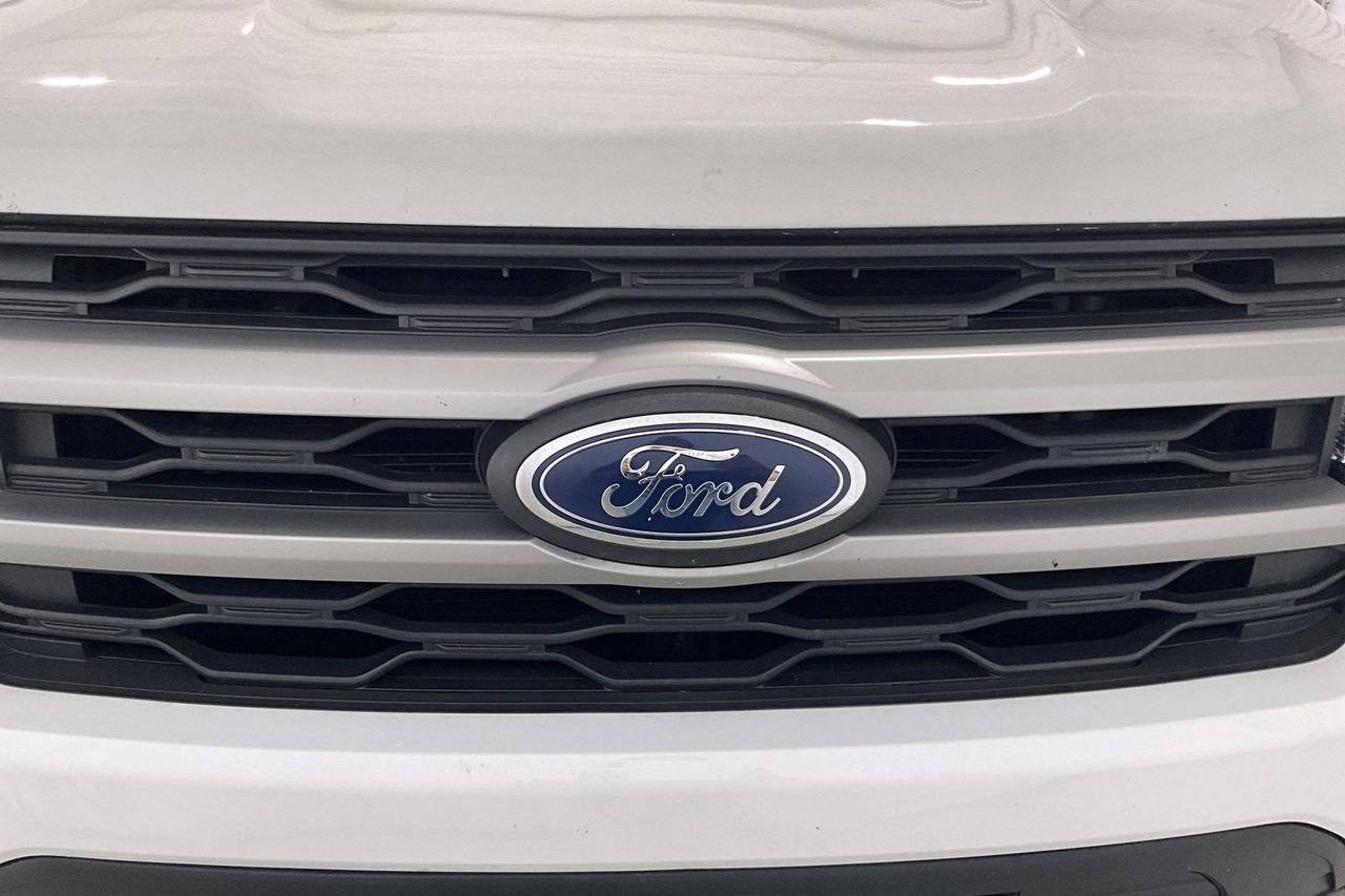 Used 2024 Ford Expedition XLT image 27