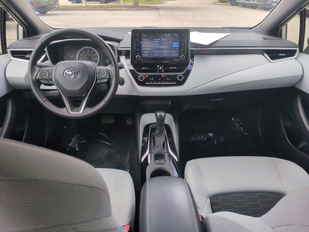 Used 2022 Toyota Corolla SE image 16