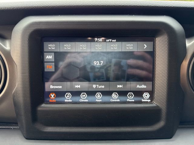 Used 2023 Jeep Gladiator Sport image 19