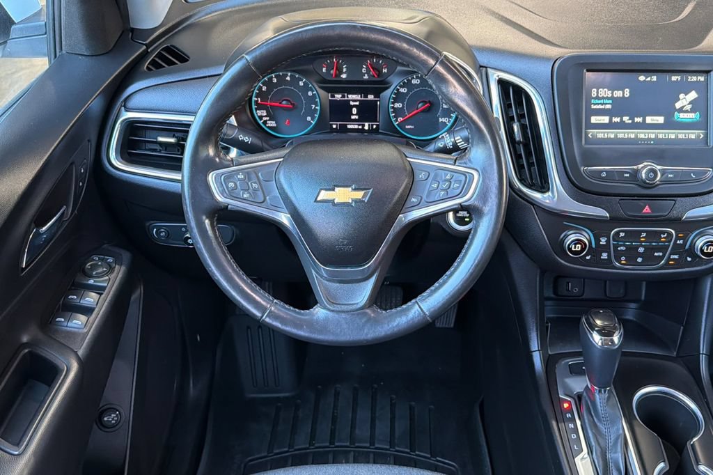 Used 2018 Chevrolet Equinox LT AWD/4WD image 12