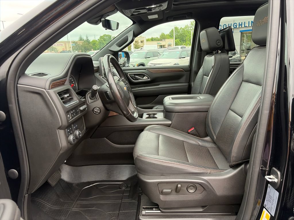 Used 2021 Chevrolet Tahoe High Country AWD/4WD image 25