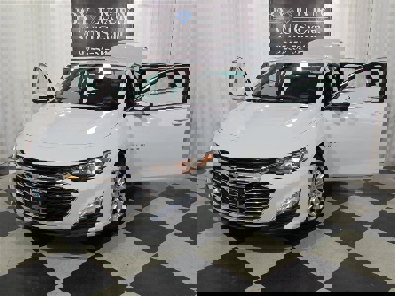 Used 2023 Chevrolet Malibu LT w/ Driver Confidence Package image 63