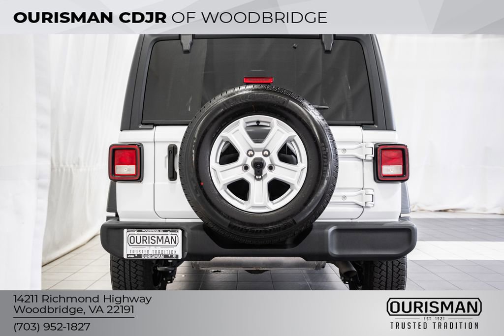 Used 2022 Jeep Wrangler Unlimited Sport image 6