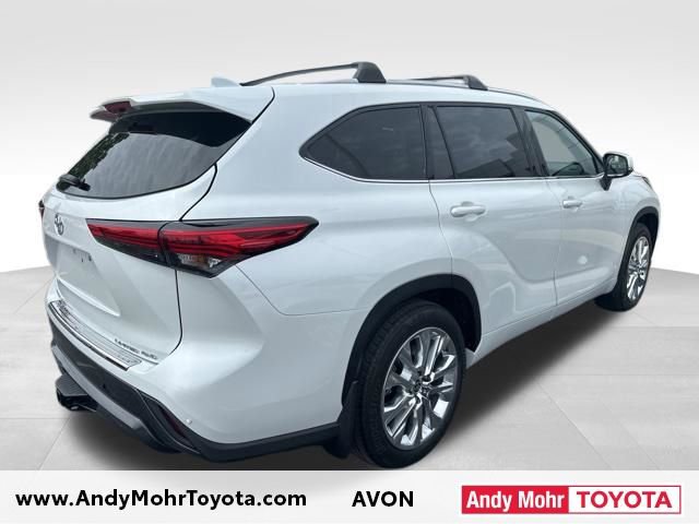Used 2022 Toyota Highlander Limited AWD/4WD image 8