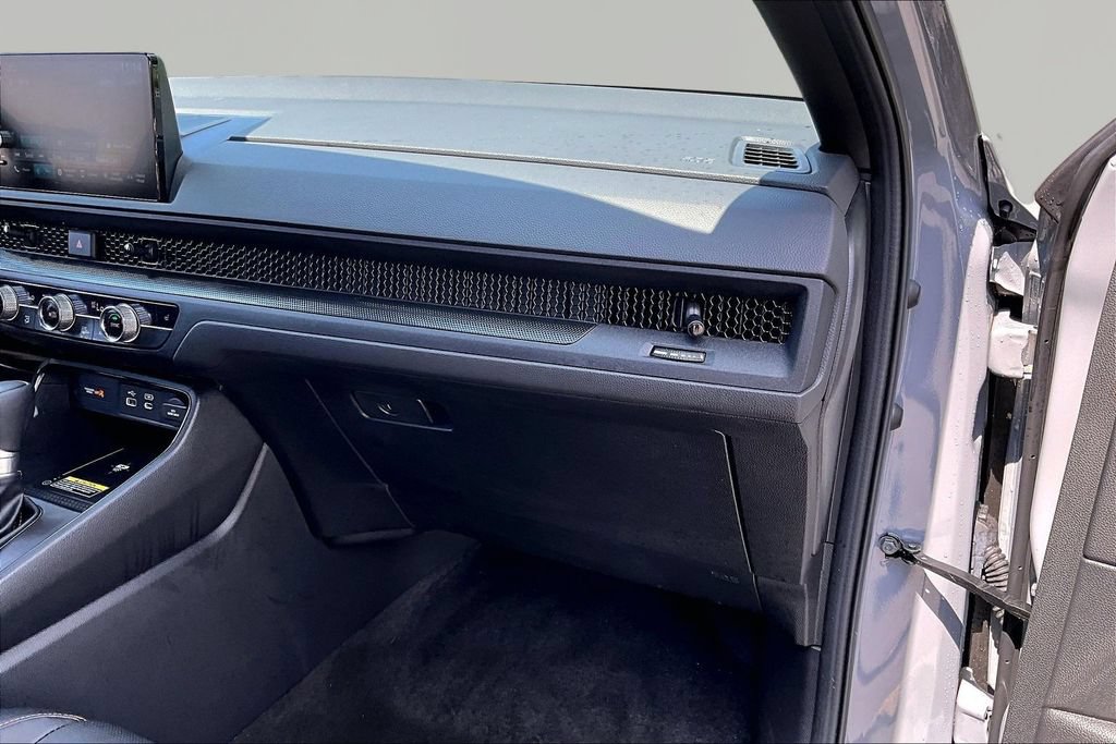 Certified 2025 Honda CR-V Sport-L image 18
