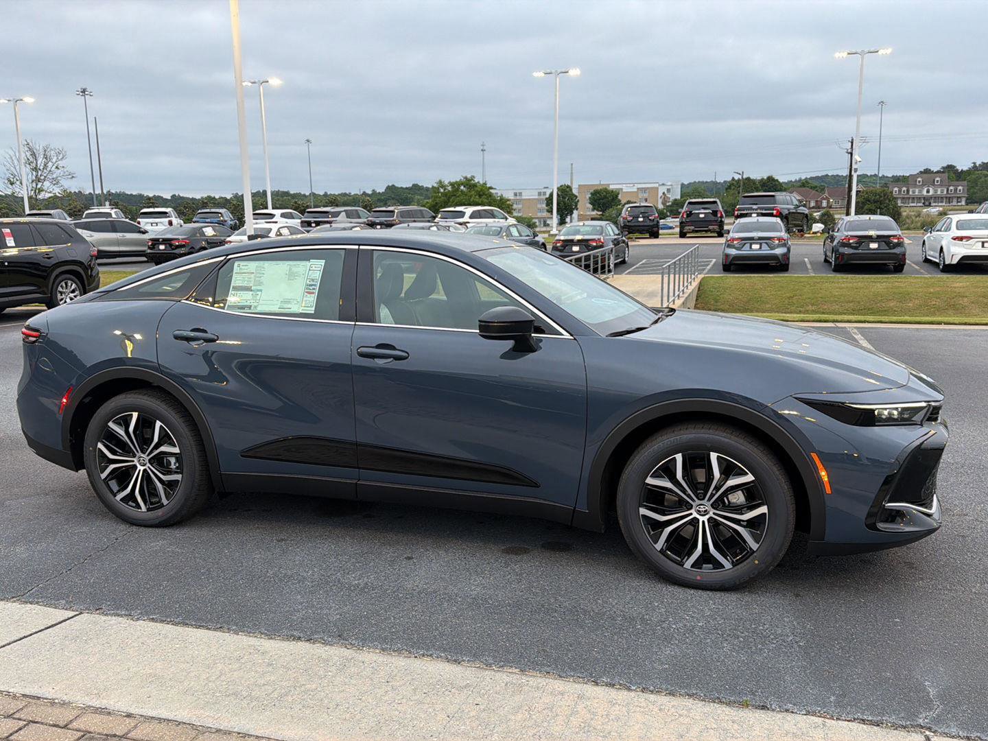 New 2026 Toyota Crown Limited AWD/4WD image 7