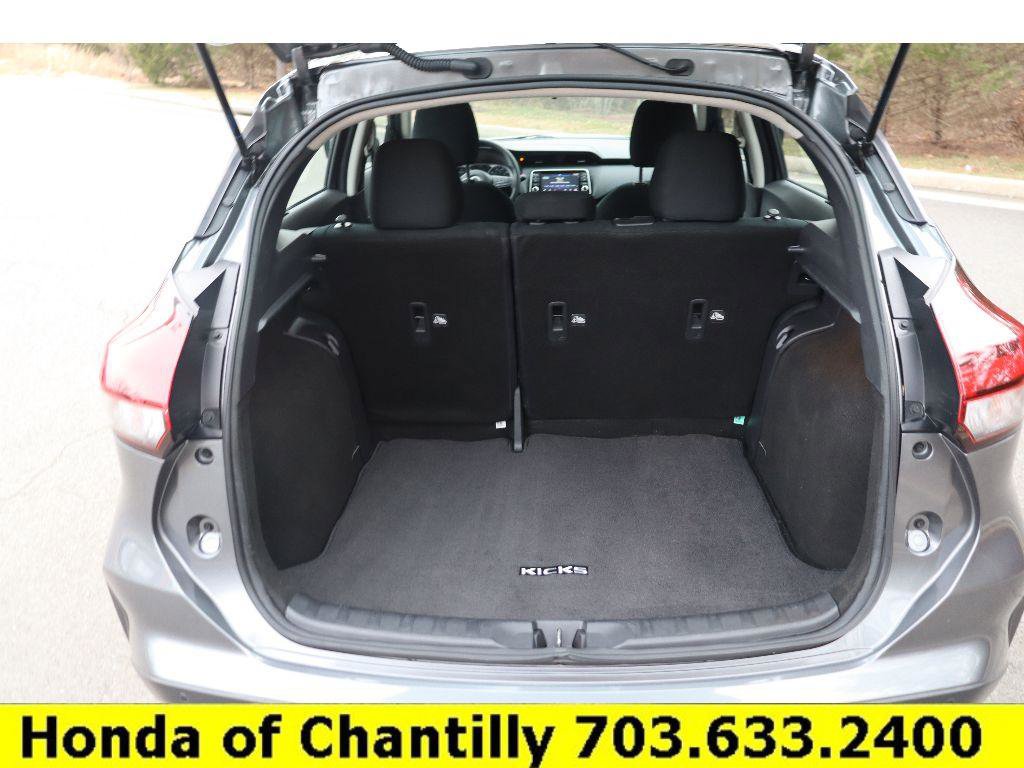 Used 2024 Nissan Kicks S image 25