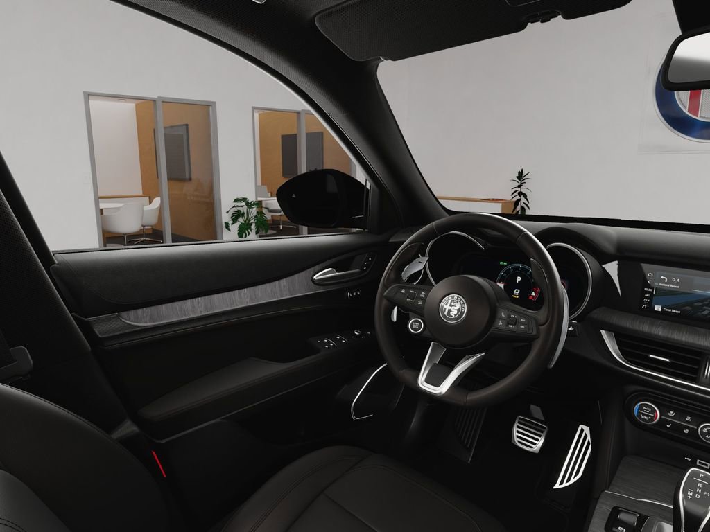 New 2025 Alfa Romeo Stelvio Sprint AWD/4WD image 16