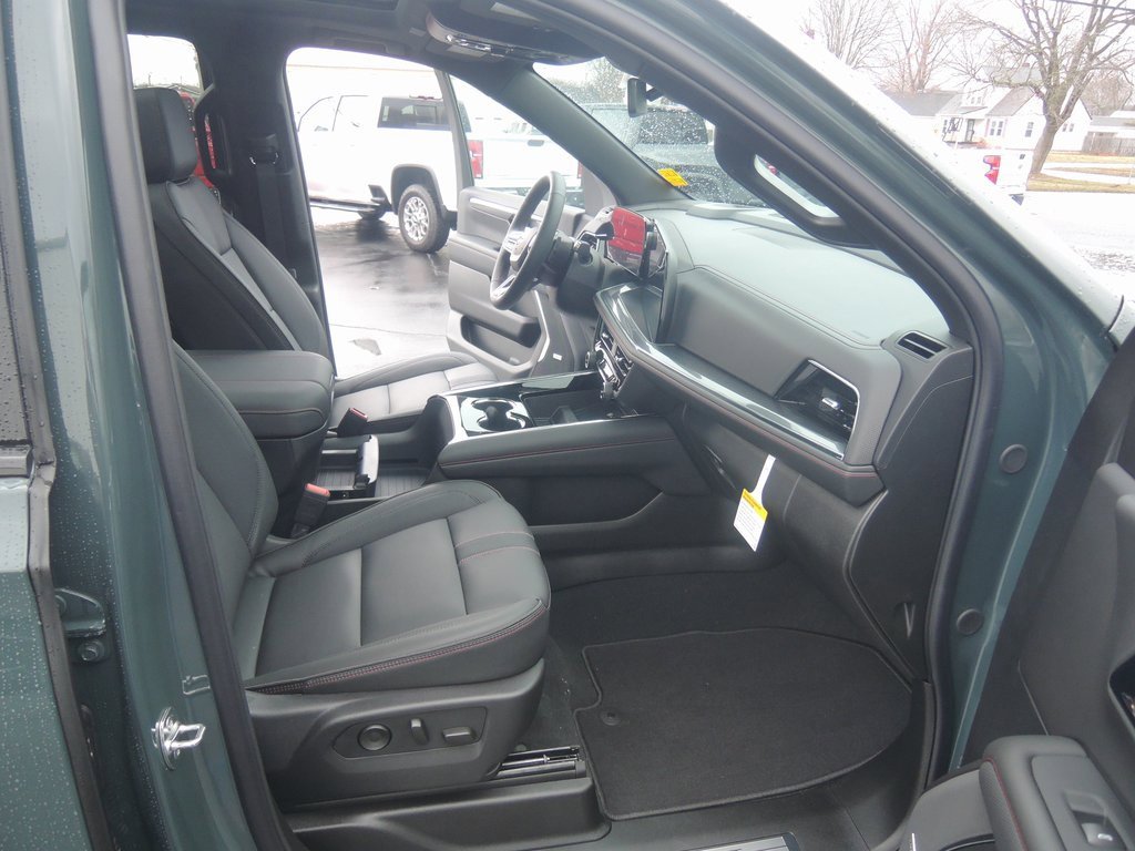 New 2026 Chevrolet Tahoe RST w/ RST Capability Package image 39