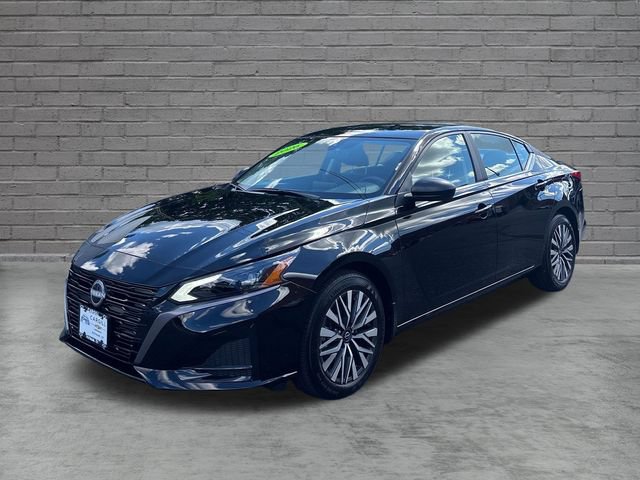 Used 2026 Nissan Altima 2.5 SV FWD image 3