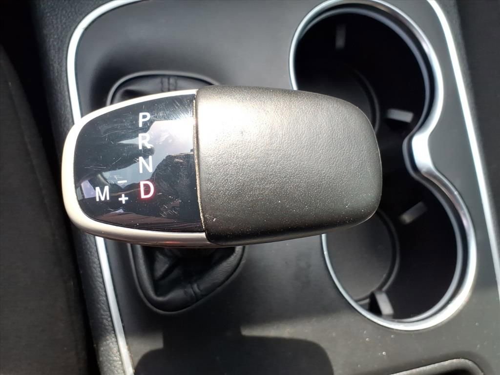 Used 2019 Dodge Durango SXT AWD/4WD image 9