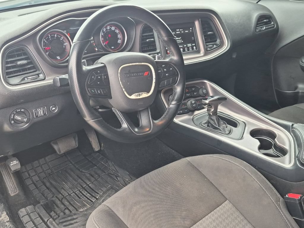 Used 2022 Dodge Challenger GT RWD image 10