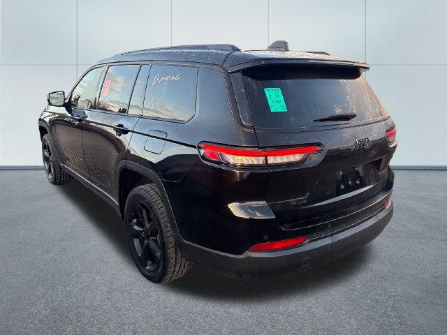 Used 2023 Jeep Grand Cherokee L Laredo AWD/4WD image 2