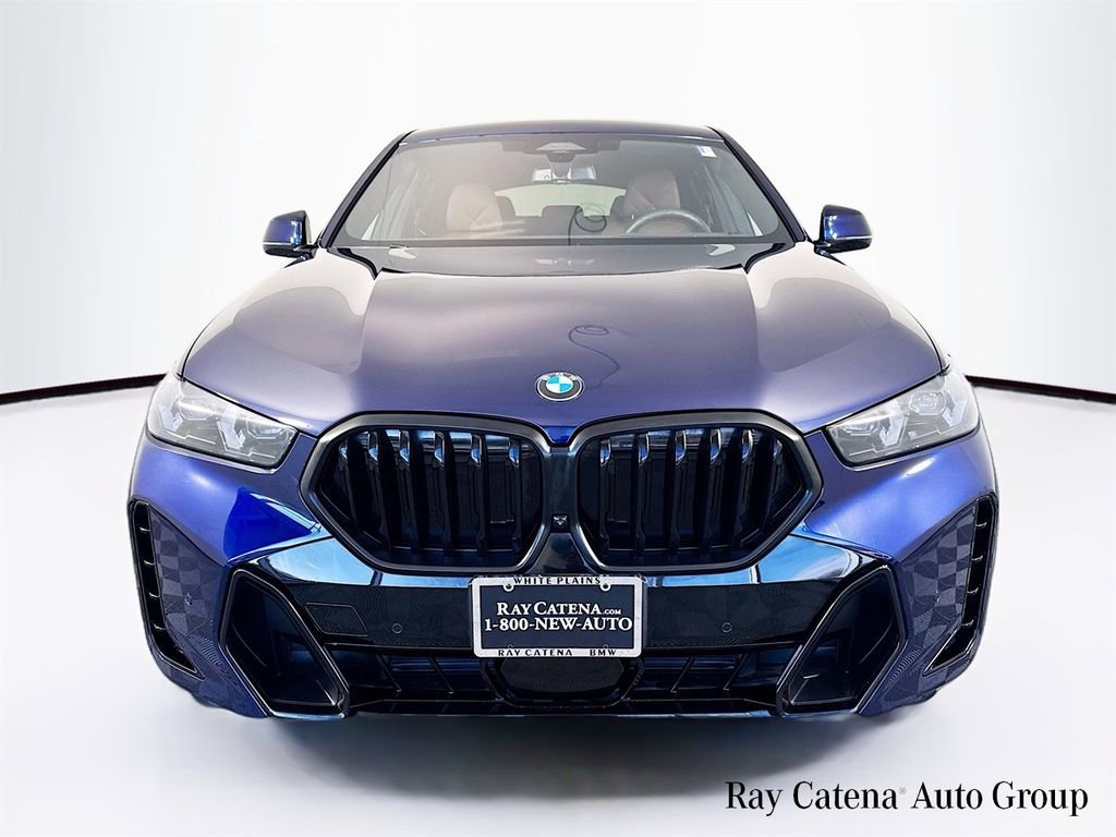 Used 2026 BMW X6 xDrive40i w/ Climate Comfort Package image 2