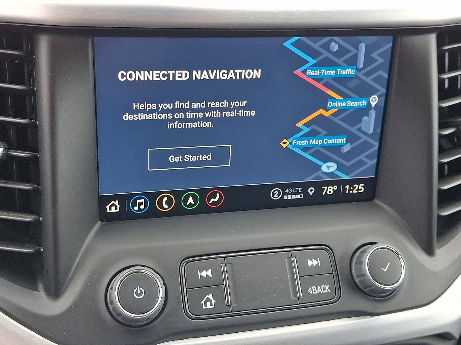 Certified 2023 GMC Acadia SLE w/ Driver Convenience Package image 19