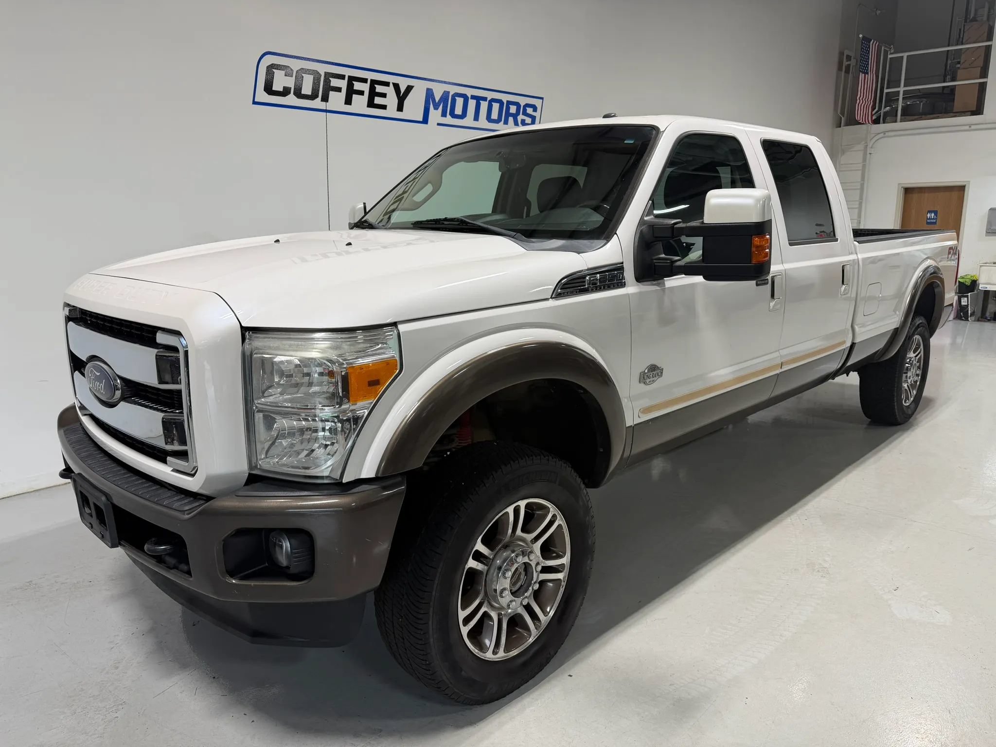 Used 2016 Ford F350 King Ranch AWD/4WD image 2