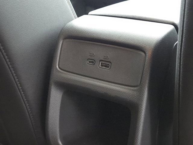New 2026 Chevrolet Trax RS w/ Sunroof Package FWD image 16