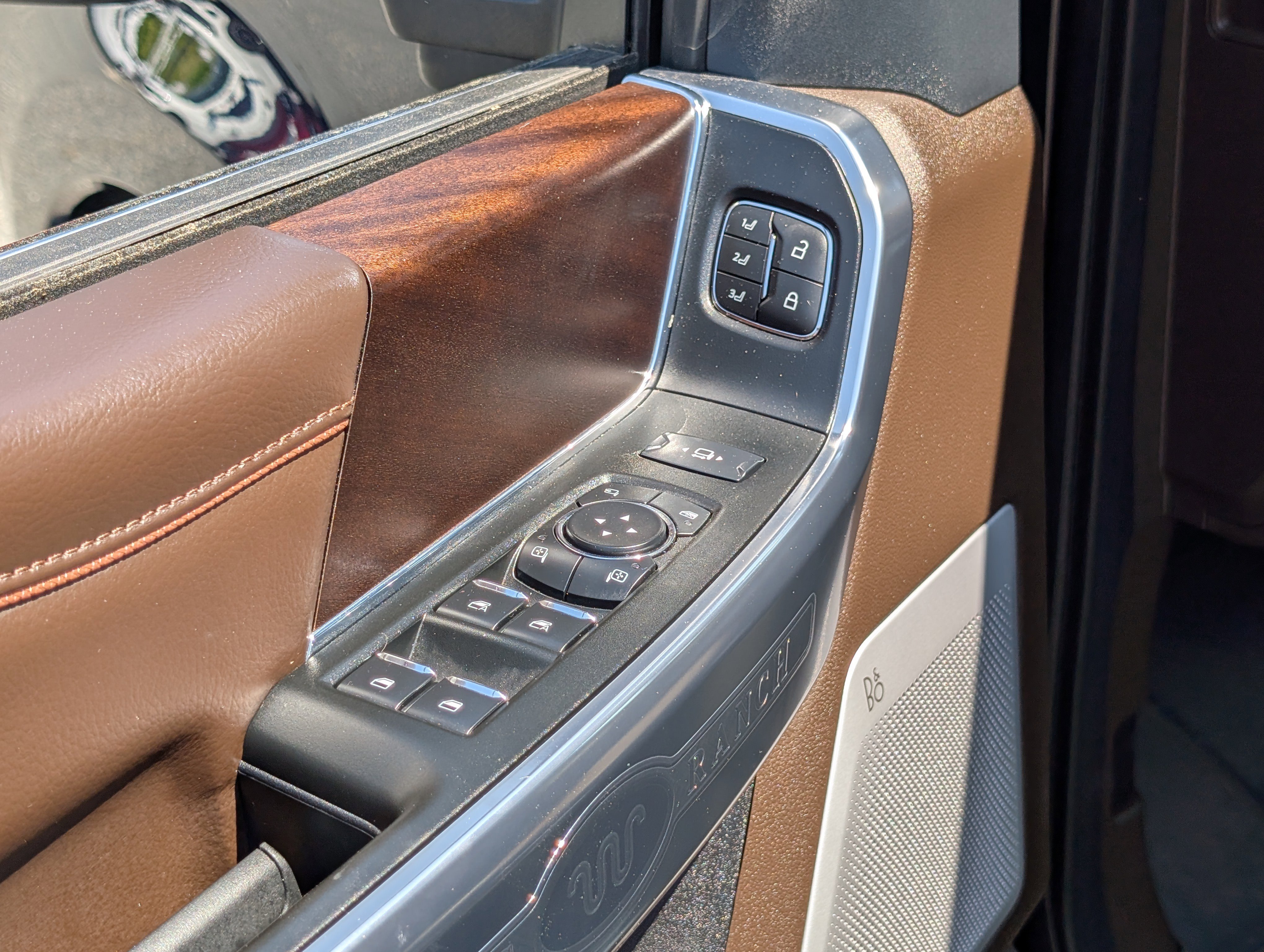 Used 2025 Ford F250 King Ranch AWD/4WD image 19