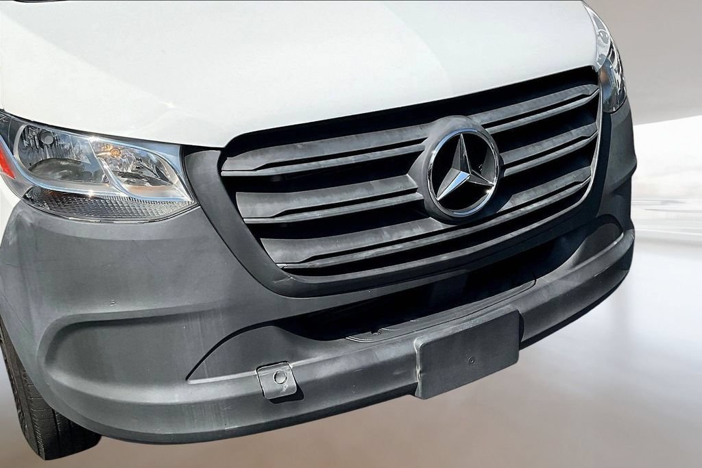Used 2023 Mercedes-Benz Sprinter 2500 image 24