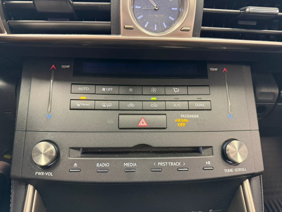 Used 2015 Lexus IS 250 w/ Premium Package RWD image 48
