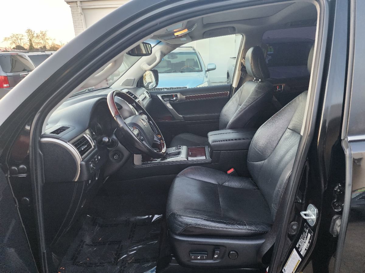 Used 2018 Lexus GX 460 Premium image 9