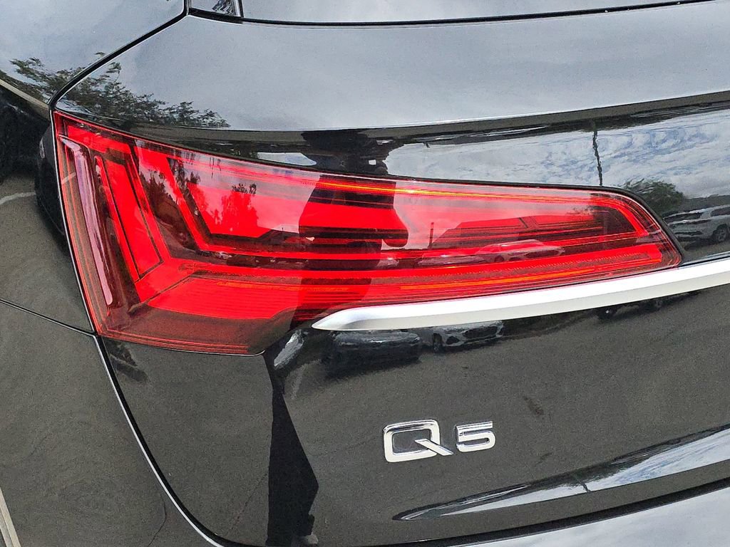 Certified 2023 Audi Q5 2.0T Premium Plus w/ Premium Plus Package AWD/4WD image 34
