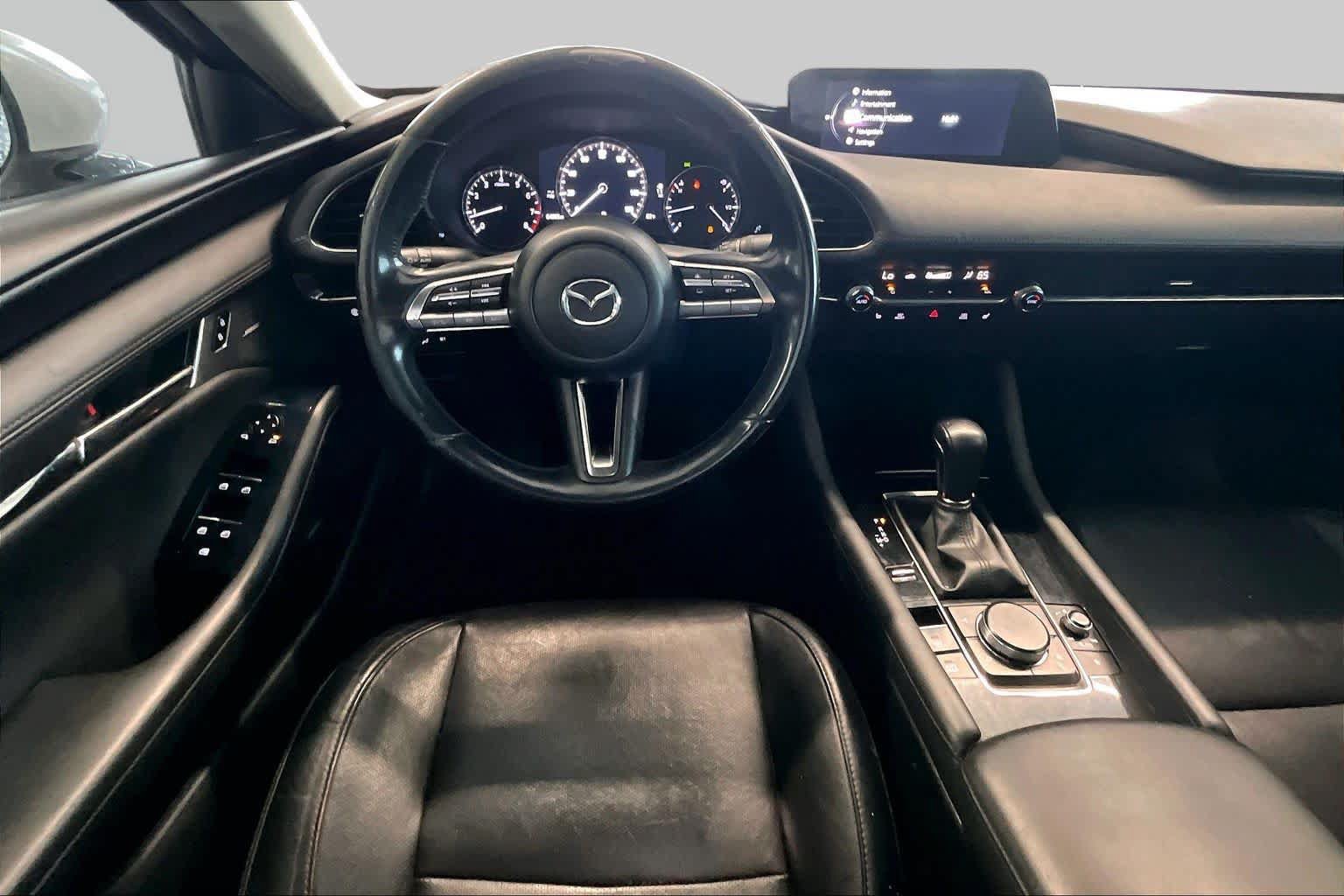 Used 2019 MAZDA MAZDA3 Sedan w/ Premium Package FWD image 6