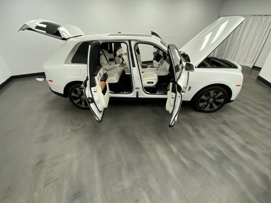 Used 2019 Rolls-Royce Cullinan AWD/4WD image 56