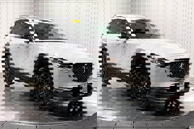 Used 2024 MAZDA CX-30 AWD 2.5 S w/ Select Sport Pkg image 3