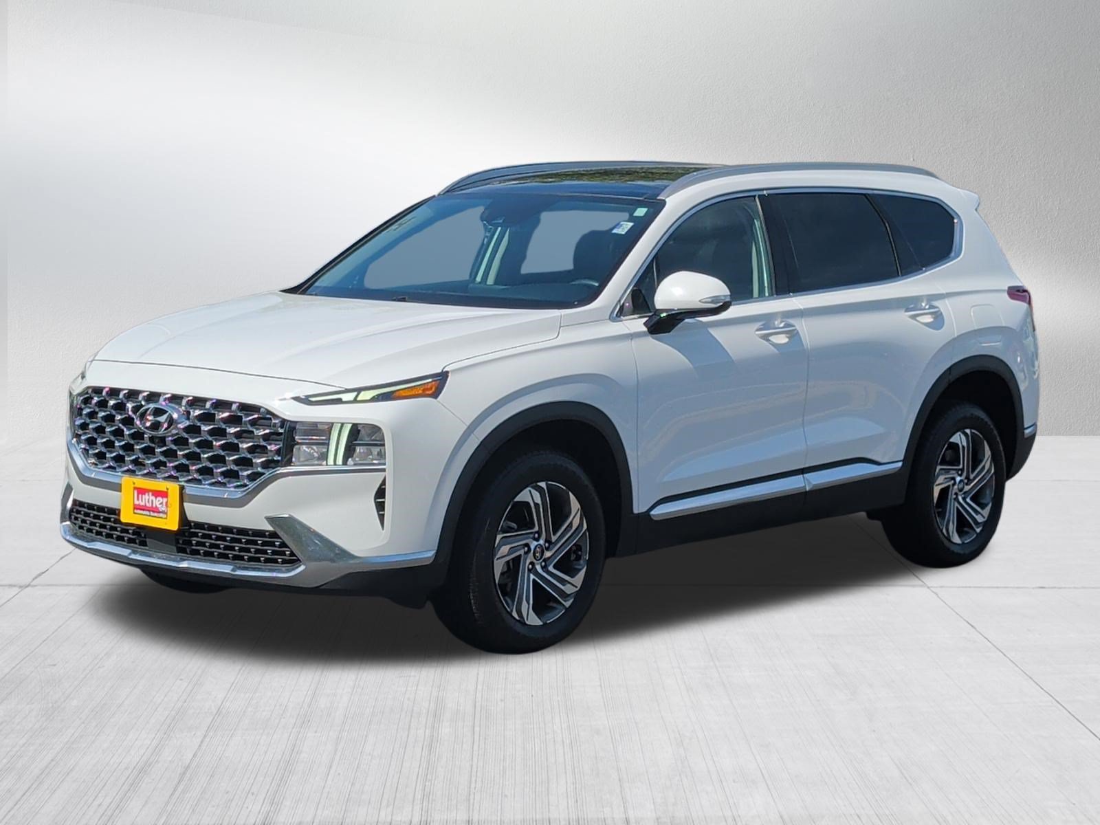 Used 2023 Hyundai Santa Fe SEL w/ Premium Package AWD/4WD image 3
