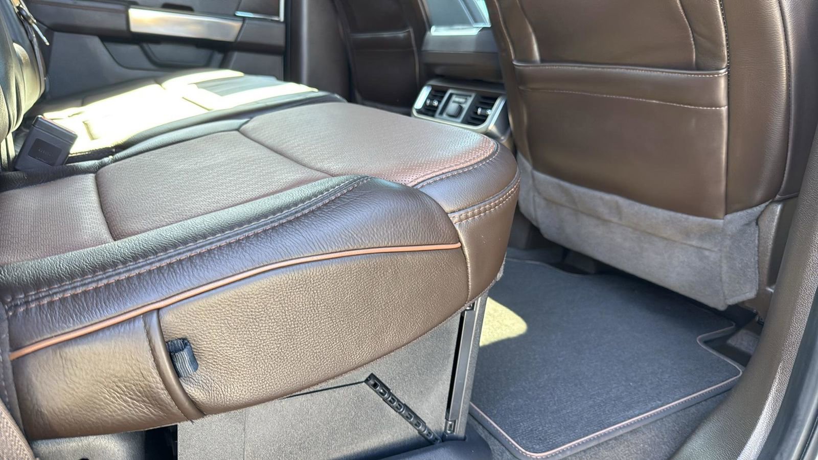 Used 2023 Ford F150 King Ranch w/ Equipment Group 601A High image 27