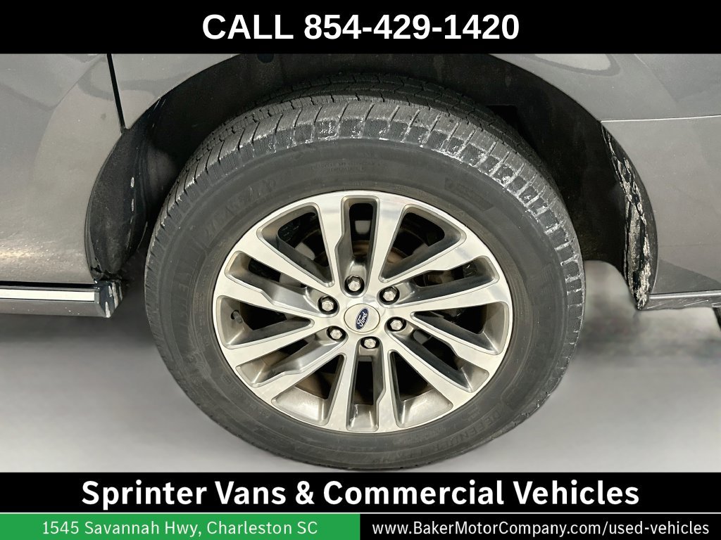 Used 2018 Ford Expedition Max Limited w/ Equipment Group 301A RWD image 35