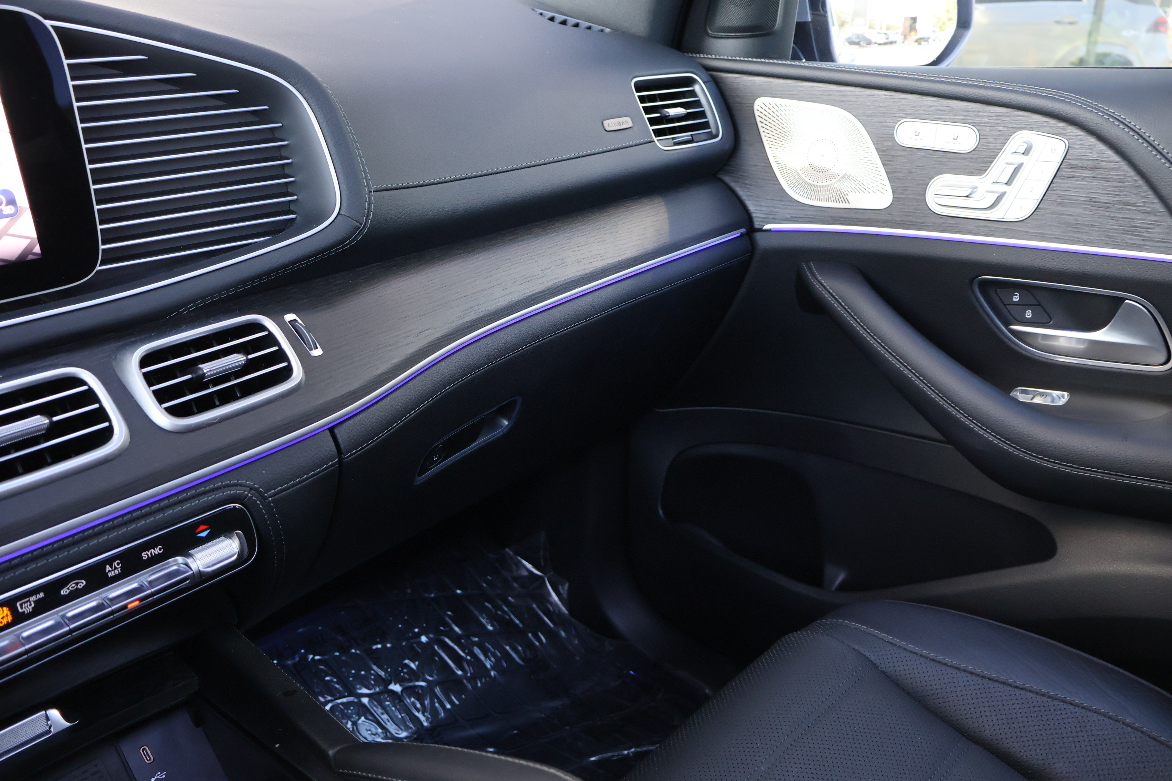 Certified 2024 Mercedes-Benz GLE 450 4MATIC image 42
