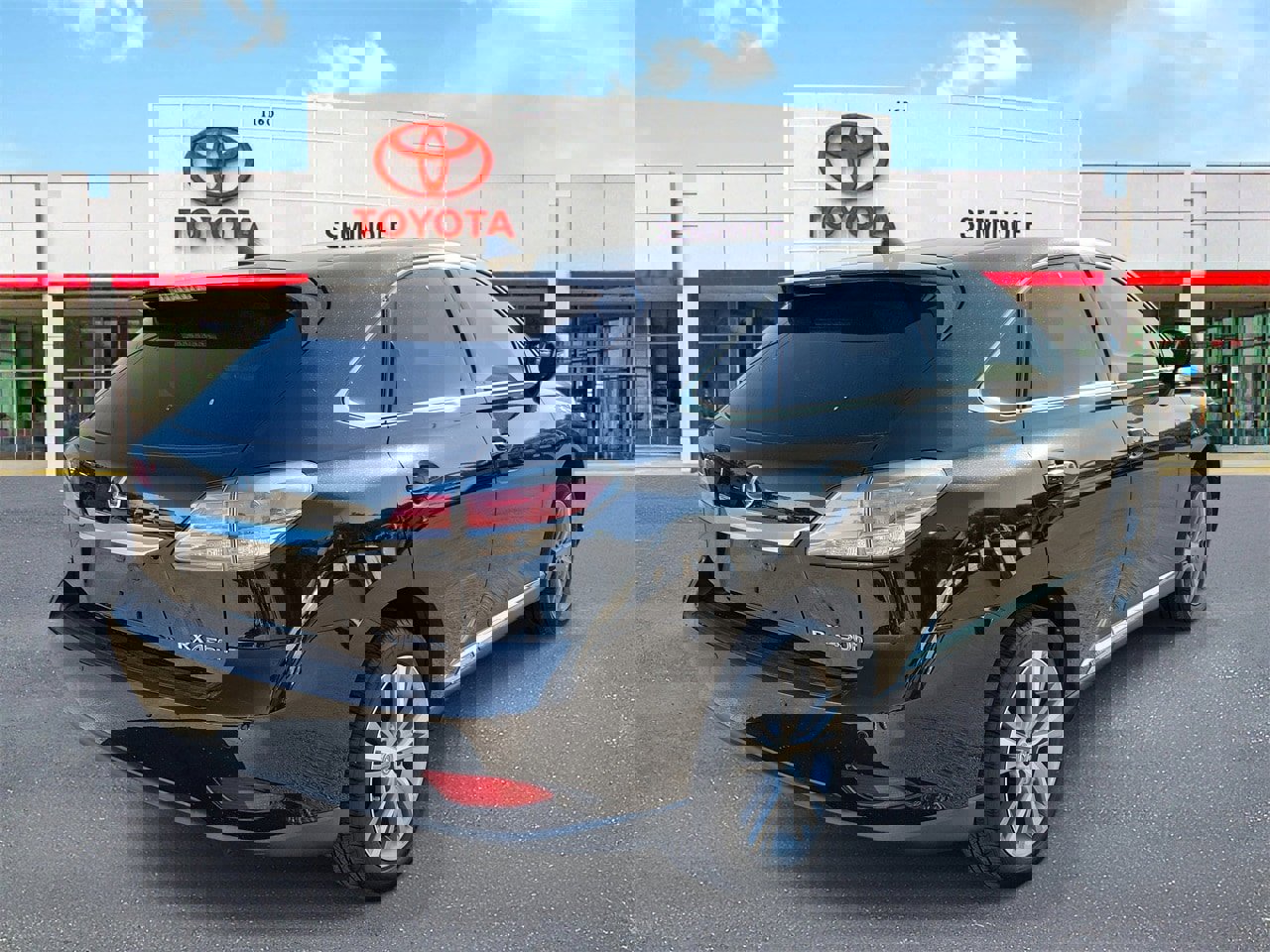 Used 2015 Lexus RX 450h FWD image 3