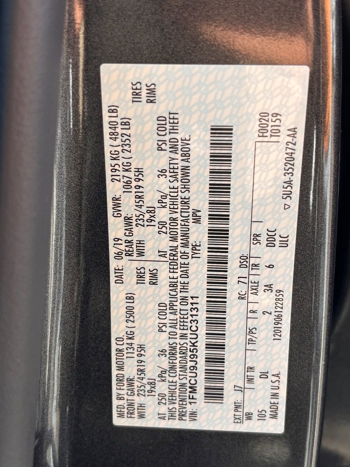 Used 2019 Ford Escape Titanium AWD/4WD image 34