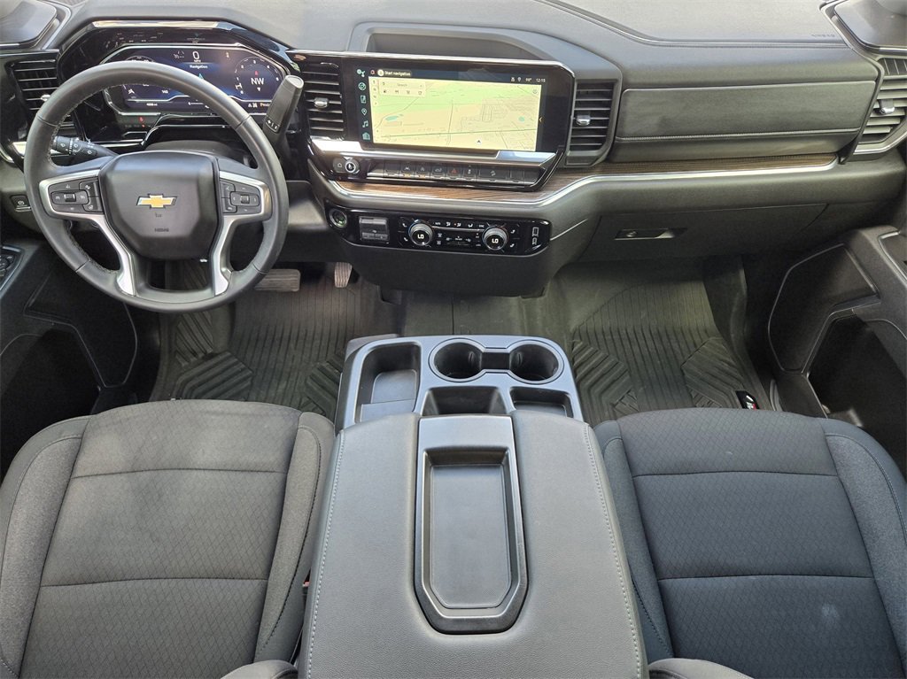 Used 2025 Chevrolet Silverado 1500 LT image 24
