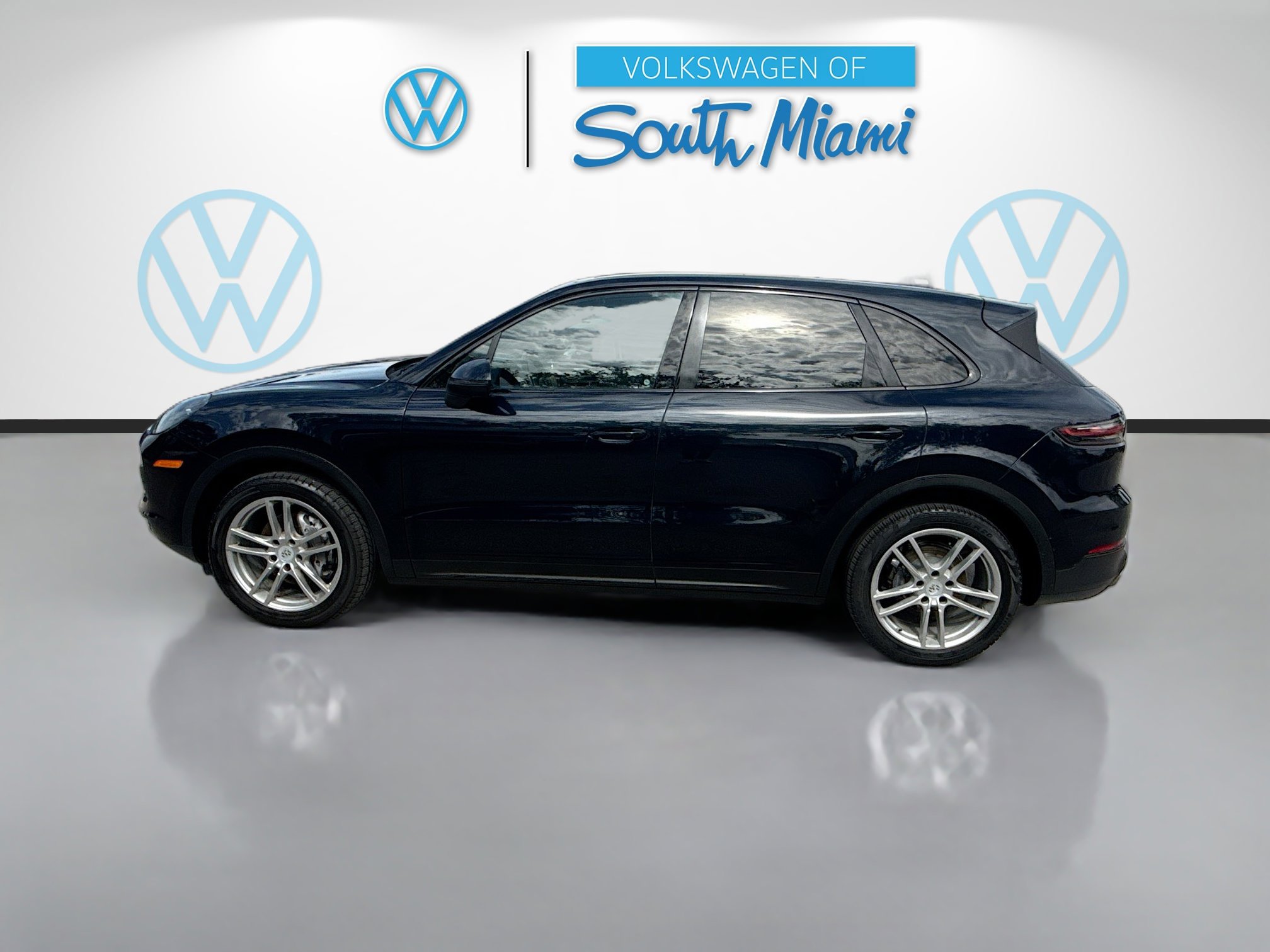 Used 2019 Porsche Cayenne AWD/4WD image 4