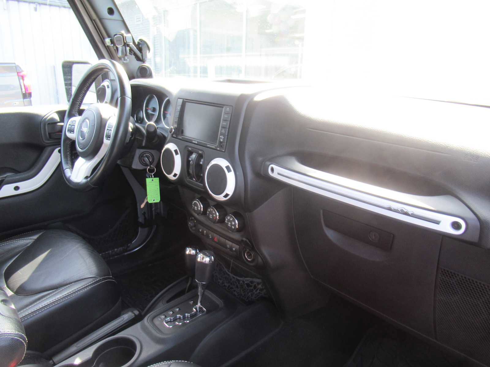 Used 2014 Jeep Wrangler Polar Edition image 16