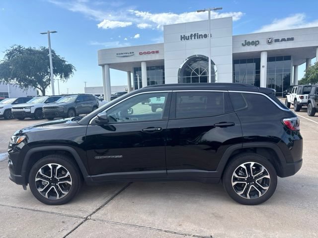 Certified 2024 Jeep Compass Limited AWD/4WD image 8
