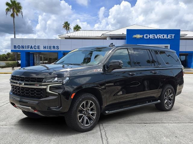Used 2022 Chevrolet Suburban Z71 w/ Luxury Package AWD/4WD image 2