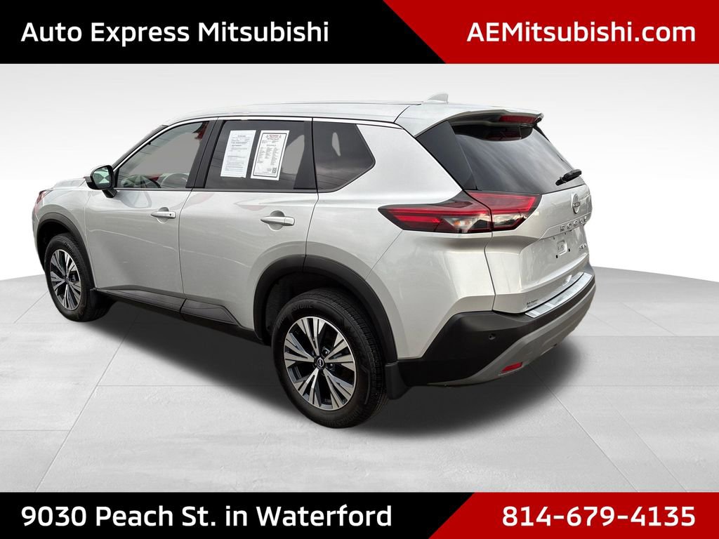 Used 2023 Nissan Rogue SV AWD/4WD image 5